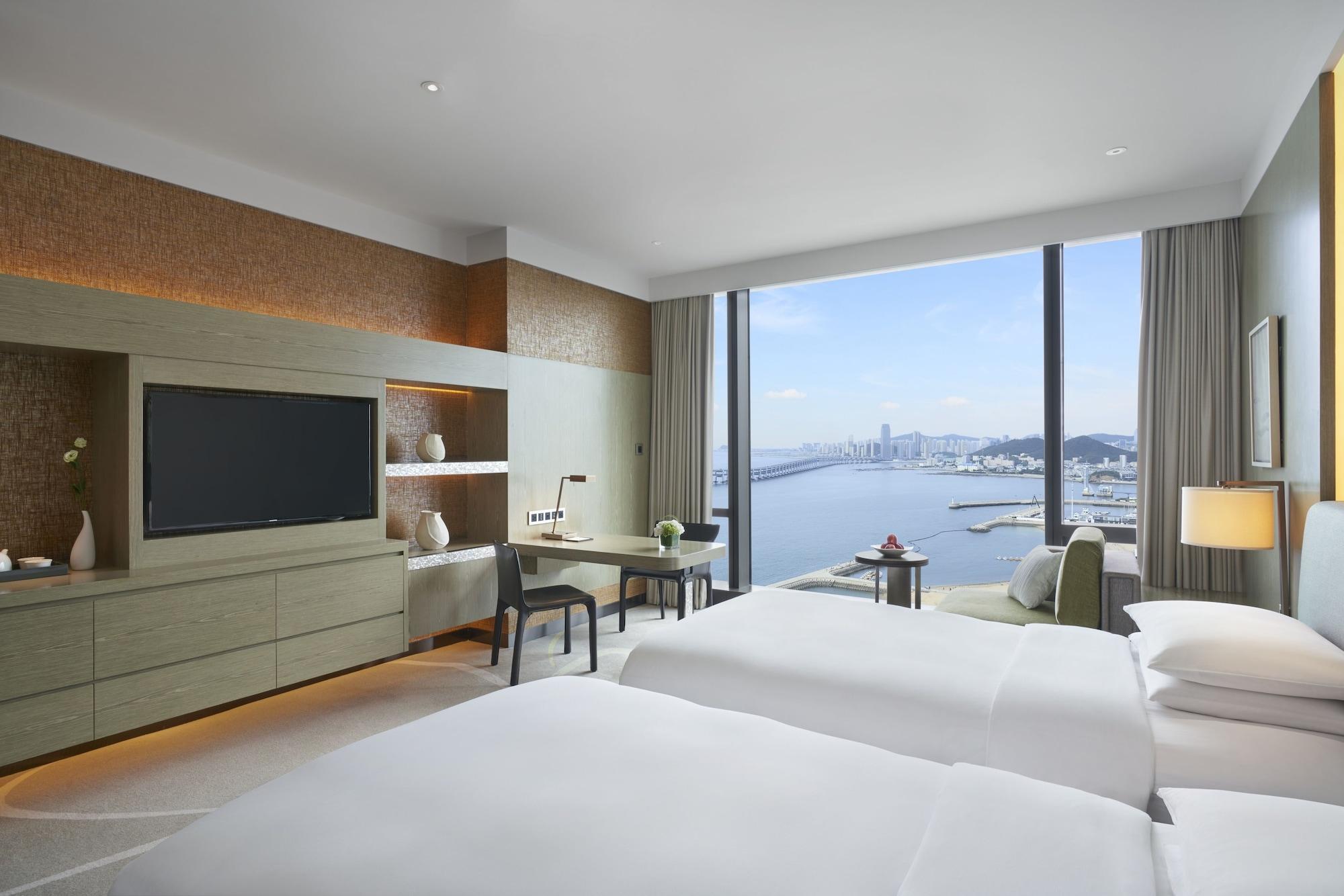 Grand Hyatt Dalian Hotel Bagian luar foto